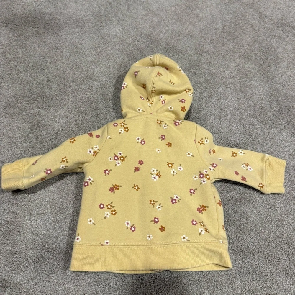 Gap 0-3 month floral zip up hooded sweatshirt